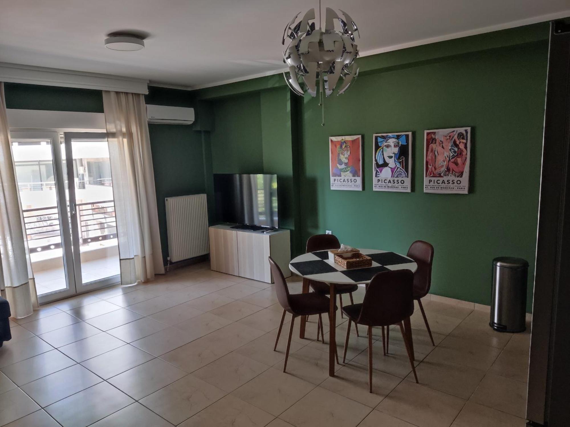 Cozy Apt! Friends & Family - Private Paid Parking Thessaloniki Exterior photo